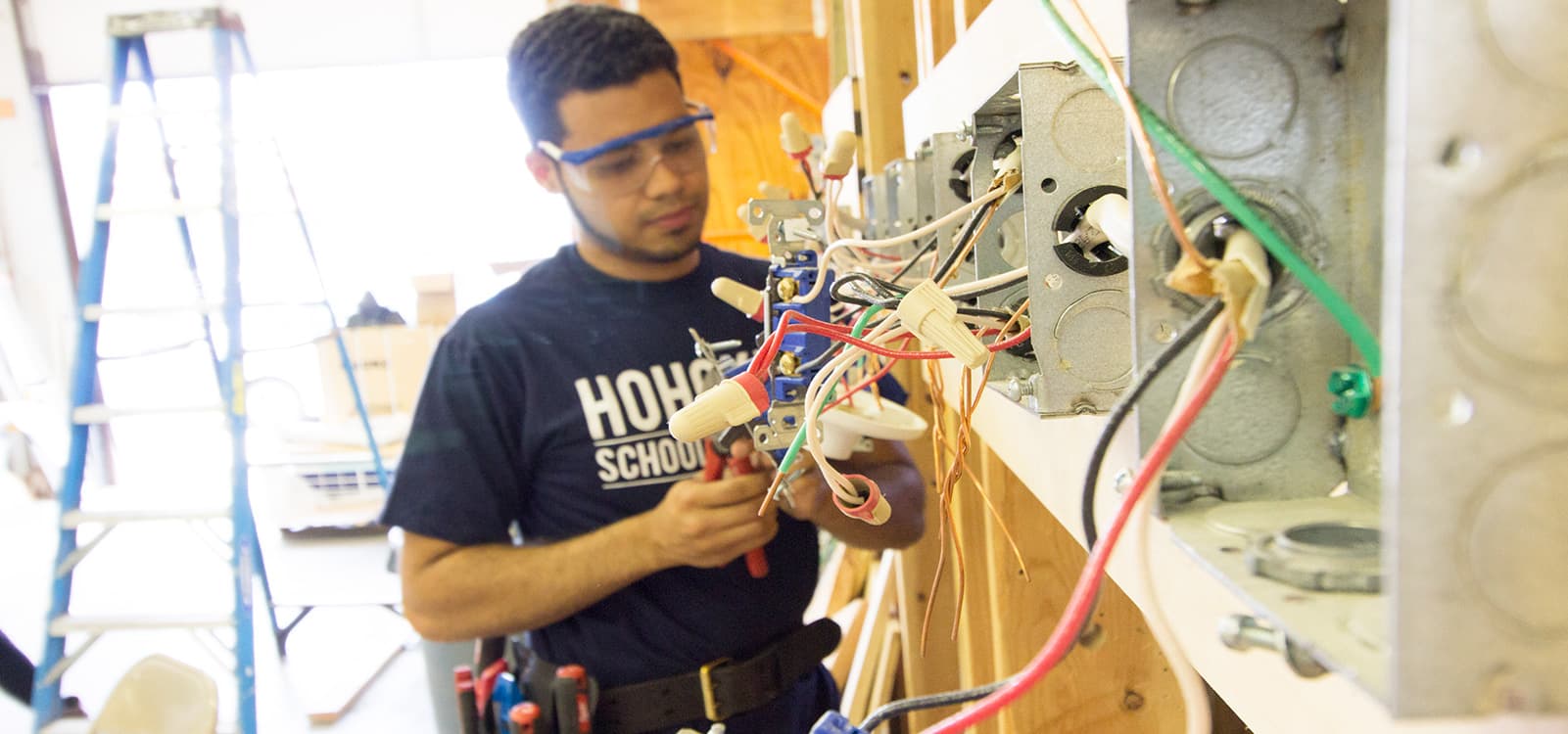 Electrical Trades (Eastwick) program at Eastwick College